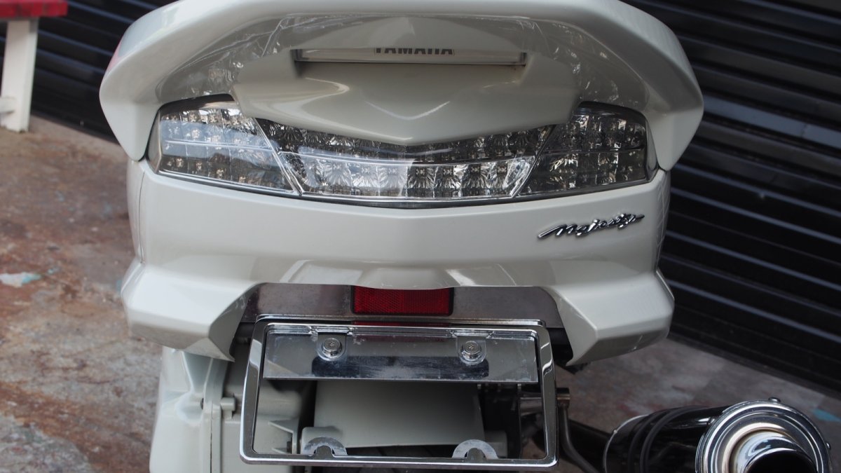 画像10: マジェスティ250 メッキローダウン ホワイトカスタム (10)