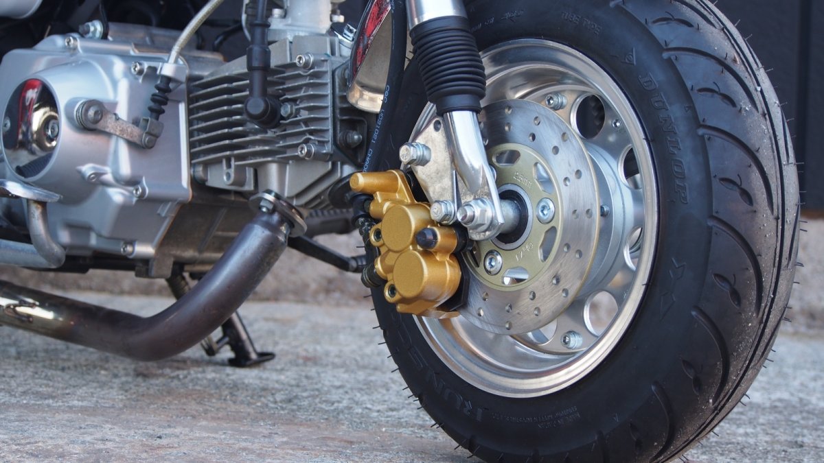 画像3: HONDA モンキー(Z50J) 4L仕様 12V シャコタン ワイドホイール 88ccボアアップ ヨシムラ カスタム (3)