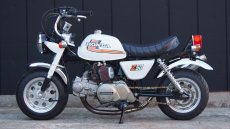 画像9: HONDA モンキー(Z50J) 4L仕様 12V シャコタン ワイドホイール 88ccボアアップ ヨシムラ カスタム (9)