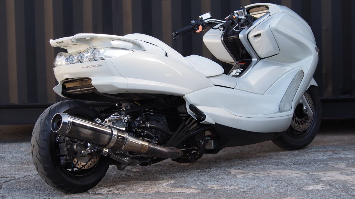 画像6: 4D9マジェスティ250(SG20J) VOGUEエアロ　ホワイトロンホイカスタム (6)