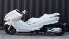 画像4: 4D9マジェスティ250(SG20J) VOGUEエアロ　ホワイトロンホイカスタム (4)