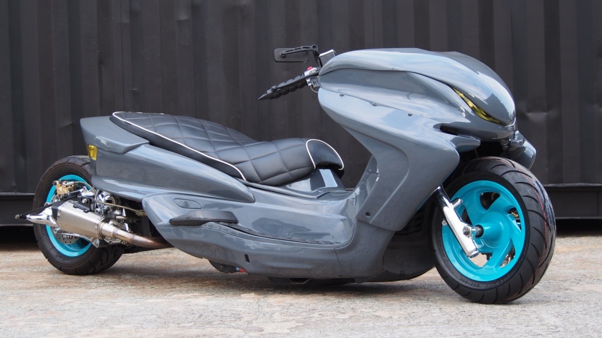 画像1: マジェスティC   LOTAUS ロンホイローダウンチョップフェイスフルカスタム　  (1)