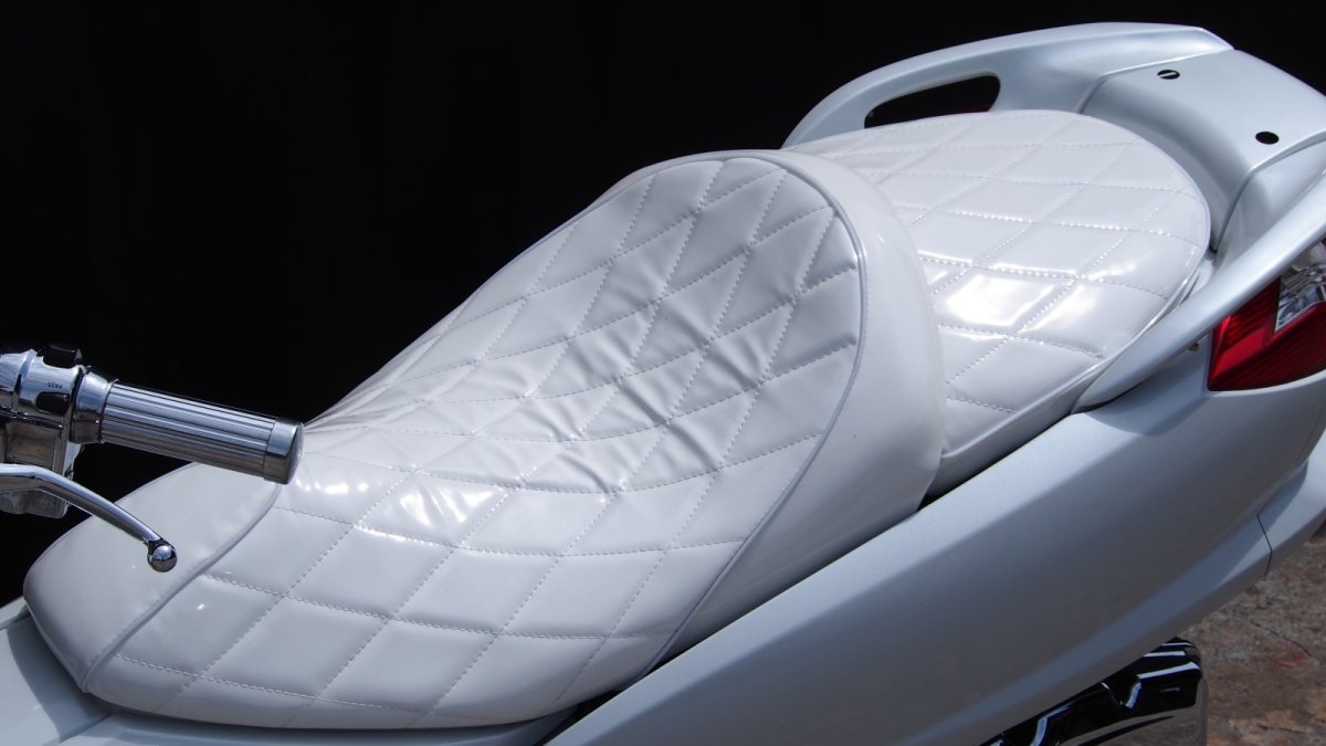 画像10: 4D9マジェスティ250(SG20J )後期　ホワイト＆メッキ　カスタム (10)