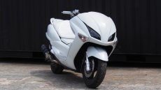 画像2: 4D9マジェスティ250(SG20J )後期　ホワイト＆メッキ　カスタム (2)