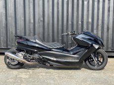 画像2: 4D9 マジェスティ　後期　VOGUEエアロ　 LOTAUS300ロンホイ 　ブラックメッキカスタム (2)