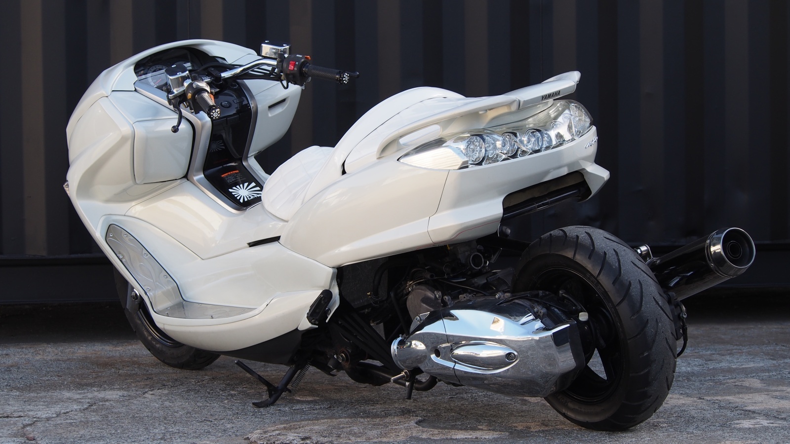 ビックスクーター,ビックスクーターカスタム,中古バイク,SG20J,4D9